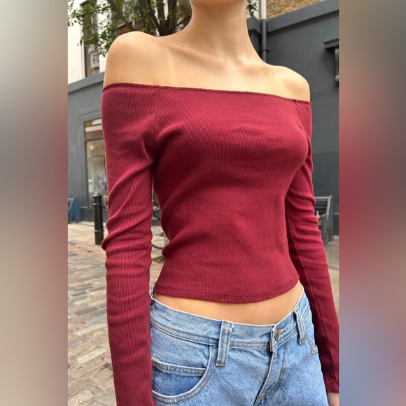 Brandy Melville Tops - Brandy Melville Off Shoulder Long Sleeve Top